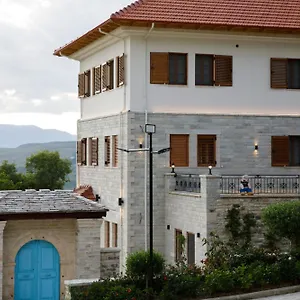 https://bujtina-sophie.albaniahotels.org